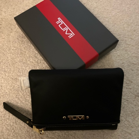 Tumi Accessories - Tumi Voyageur Card Case